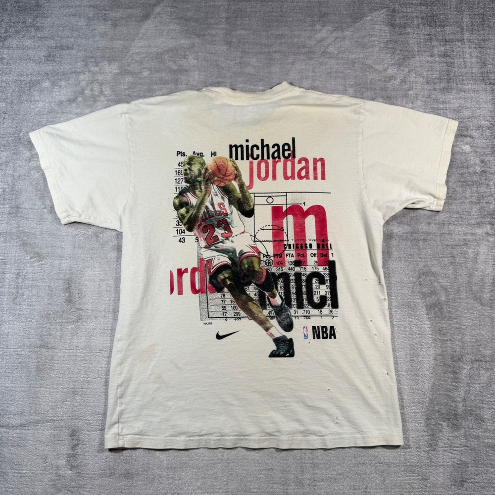 Nike Chicago Bulls Shirt Mens Small White Distressed Vintage 90s Michael Jordan
